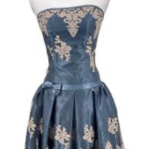 JESSICA MCCLINTOCK HOMECOMING DRESS - NWT SIZE 14 - BLUE